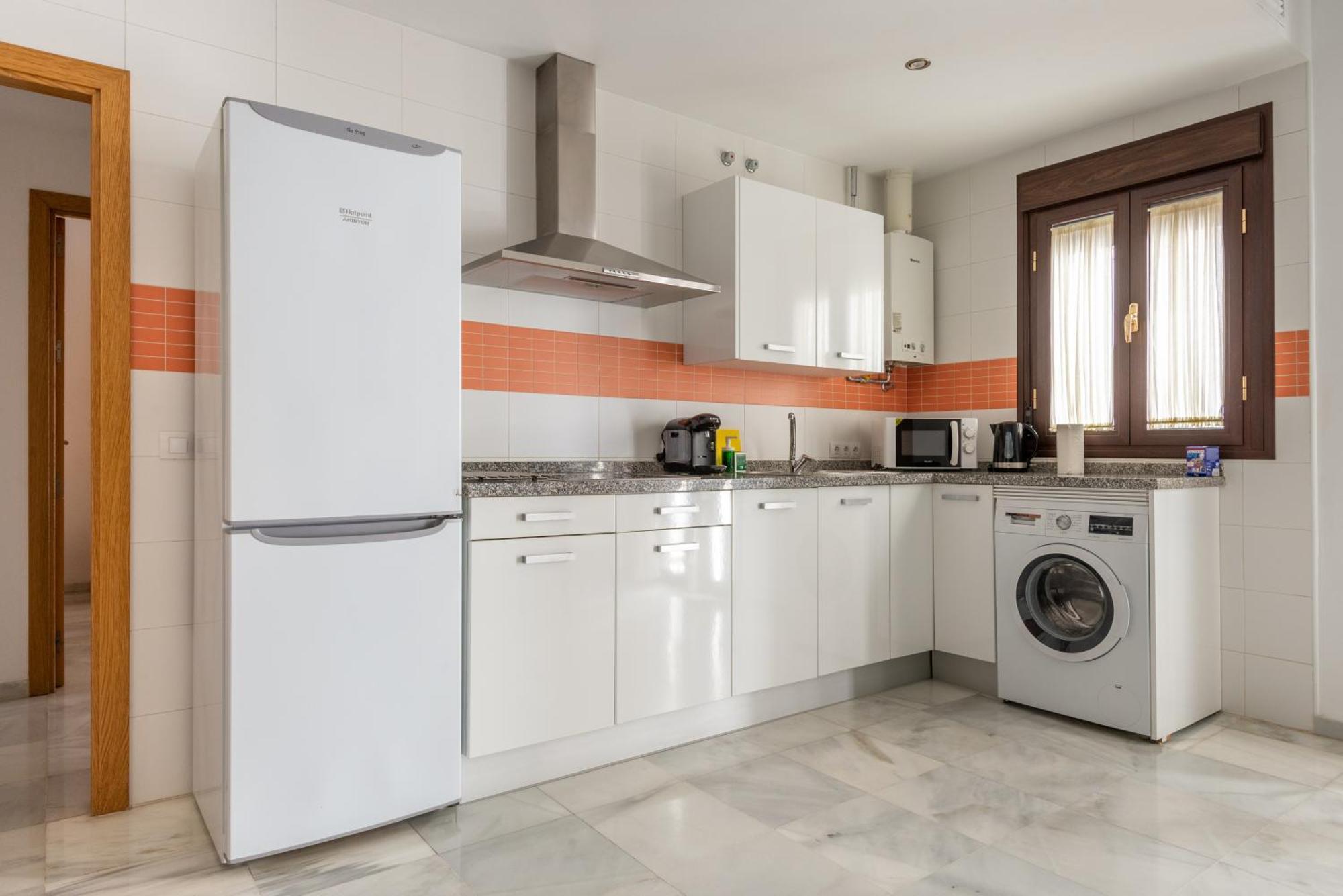 First Floor Close Macarena Church Appartement